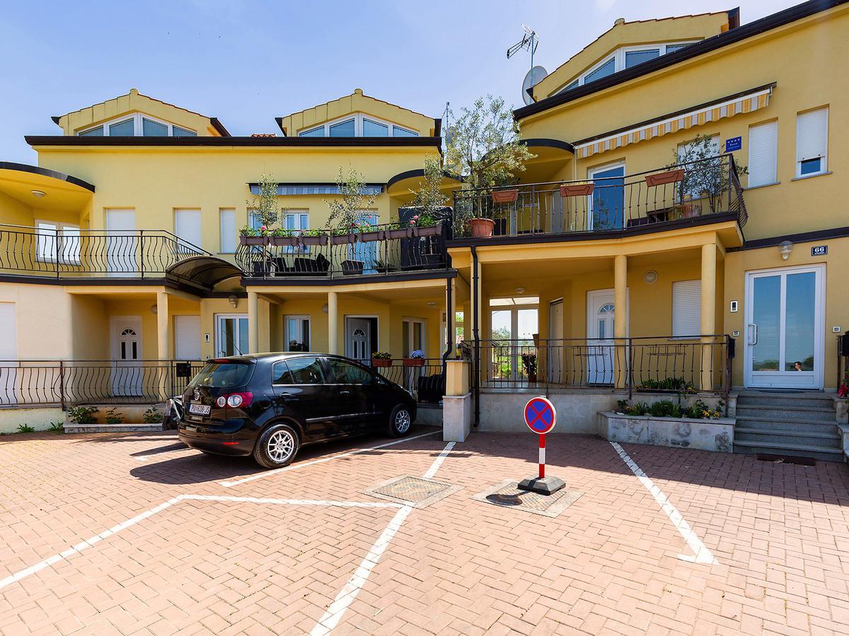 Rossini Superior Apartment Porec Bagian luar foto